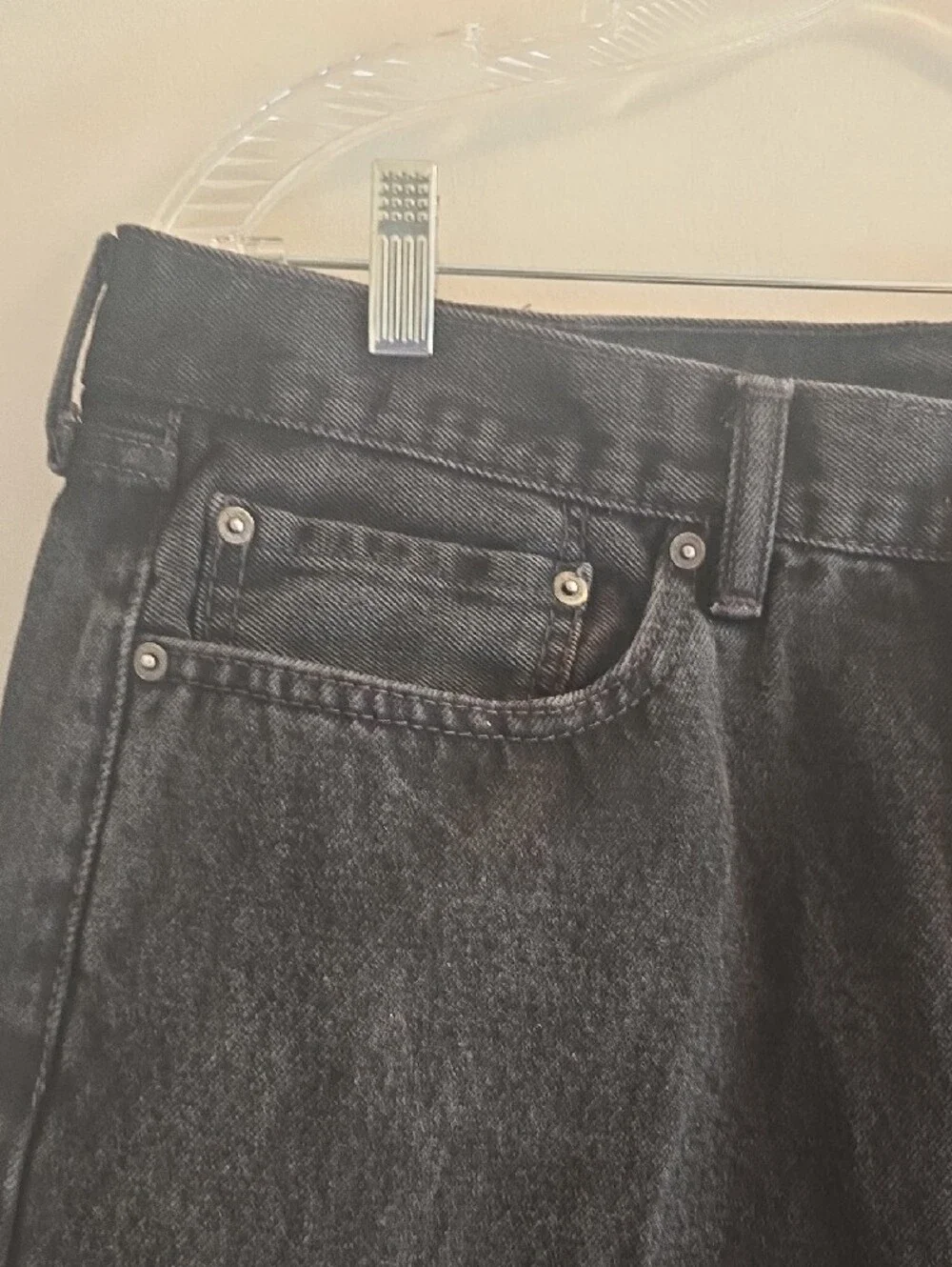 Levi's 505 Black Straight-Leg Jeans